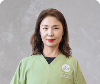 Julia Kim